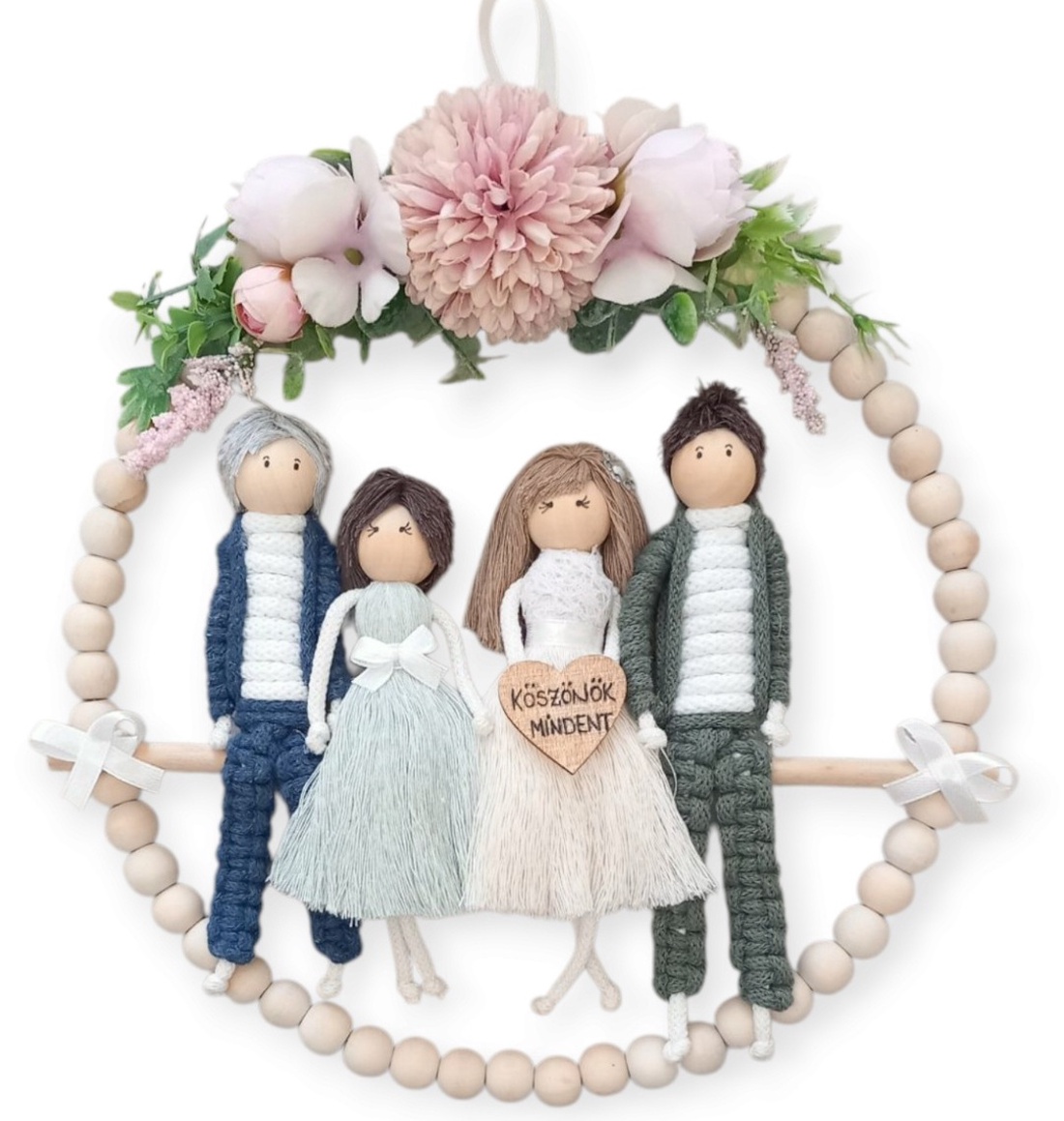 Decor de perete cu macrameu  cadou pentru părinți (nuntă) - accesorii nuntă - amintiri și cadouri de nuntă - favoruri de nuntă - Artynos.ro