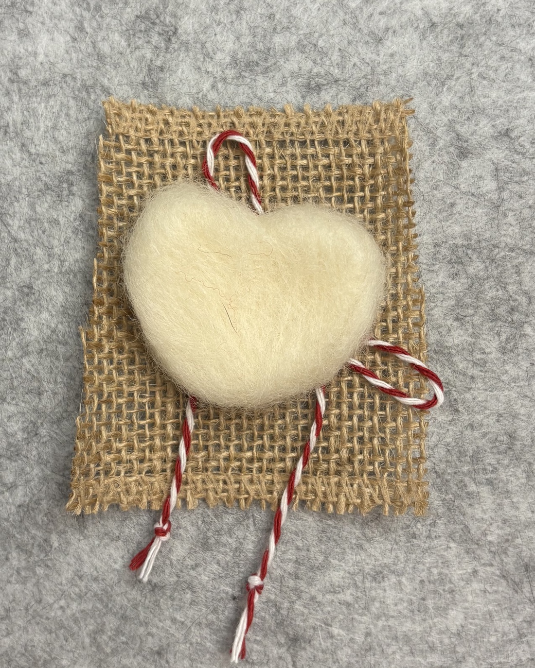 Martisor inima - bijuterii - mărțișor - Artynos.ro