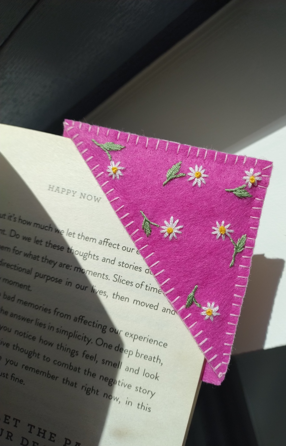 Semn de carte - arte vizuale și accesorii  - cărți de calendar, cărți sport - Artynos.ro