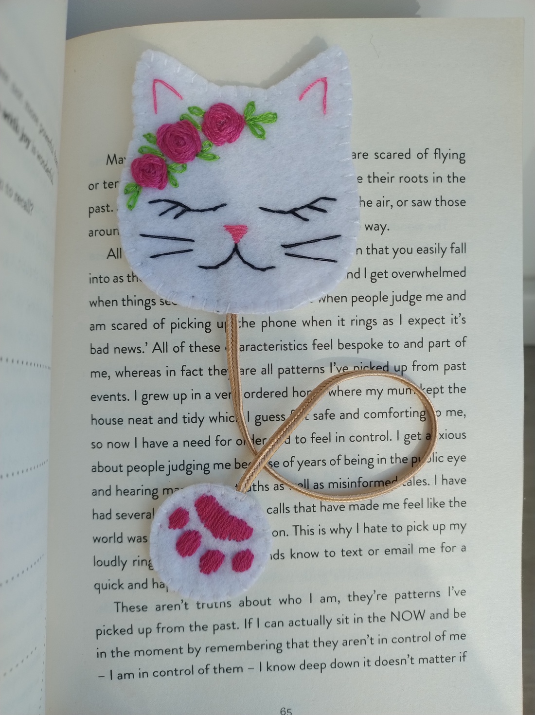 Semn de carte  - arte vizuale și accesorii  - cărți de calendar, cărți sport - Artynos.ro