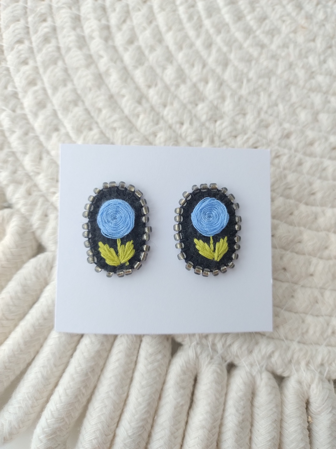 Cercei  - bijuterii - cercei - clipsuri - Artynos.ro