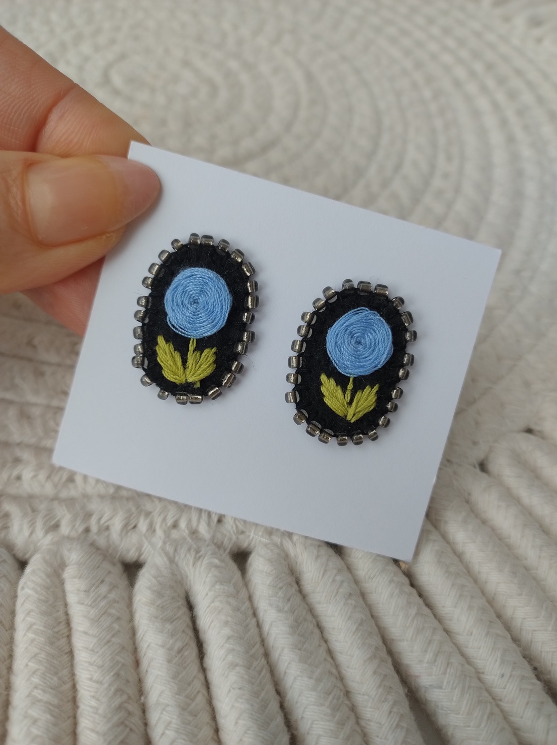 Cercei  - bijuterii - cercei - clipsuri - Artynos.ro