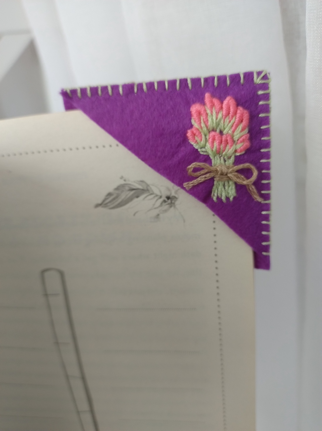 Semn de carte - cărți și creații cu tematică muzicală, cadouri - semn de carte - Artynos.ro