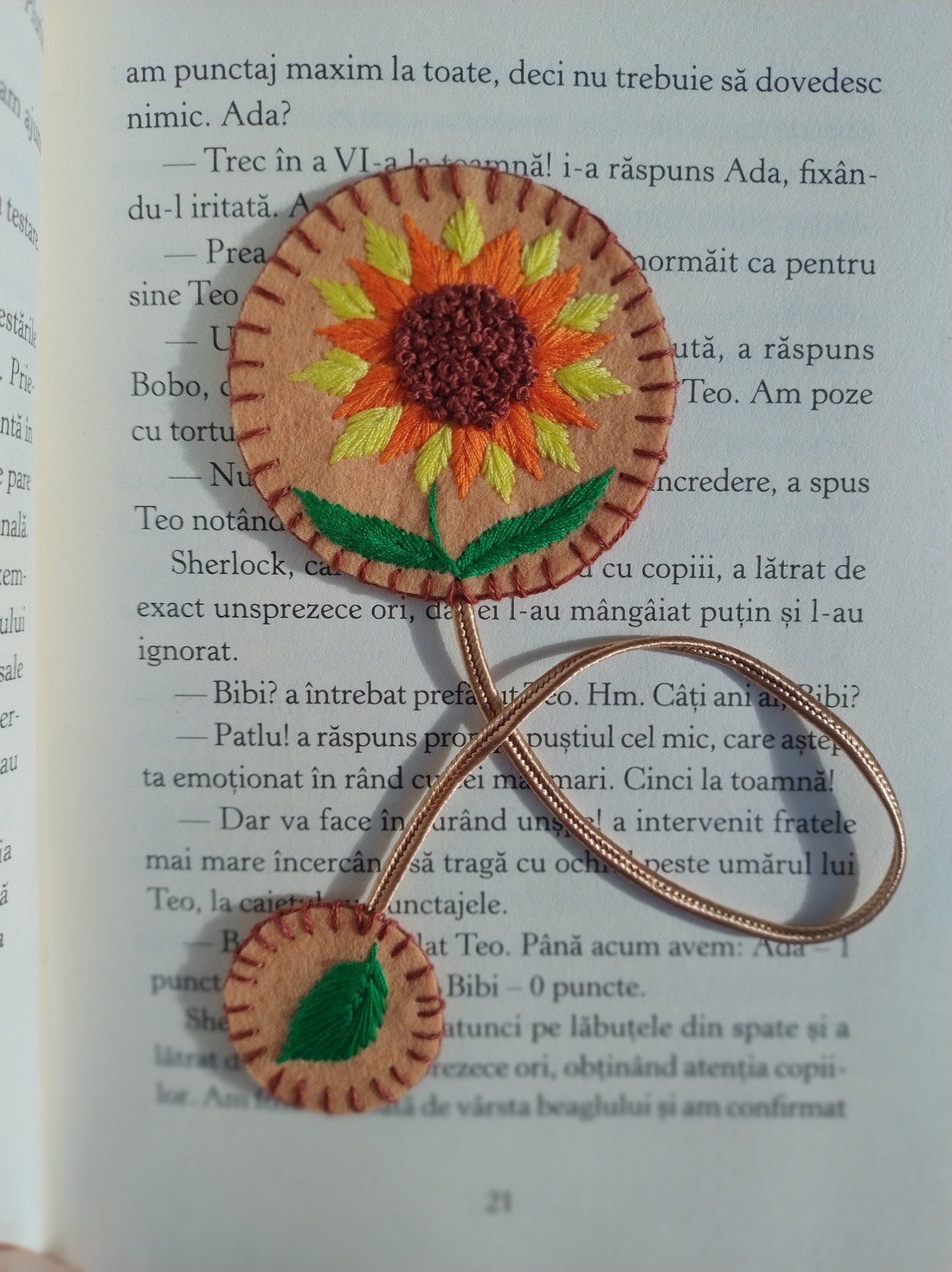 Semn de carte - cărți și creații cu tematică muzicală, cadouri - semn de carte - Artynos.ro