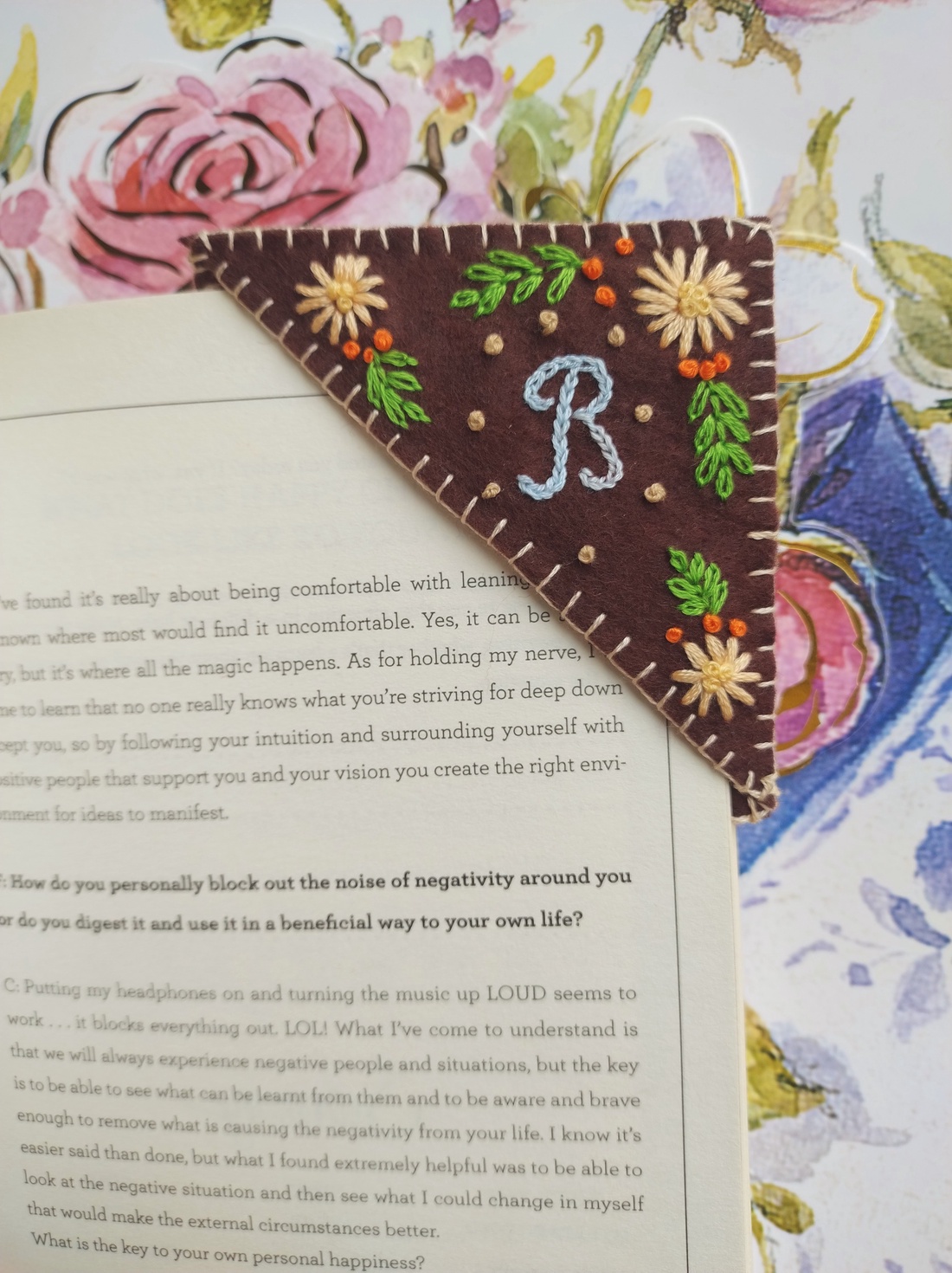 Semn de carte - cărți și creații cu tematică muzicală, cadouri - semn de carte - Artynos.ro