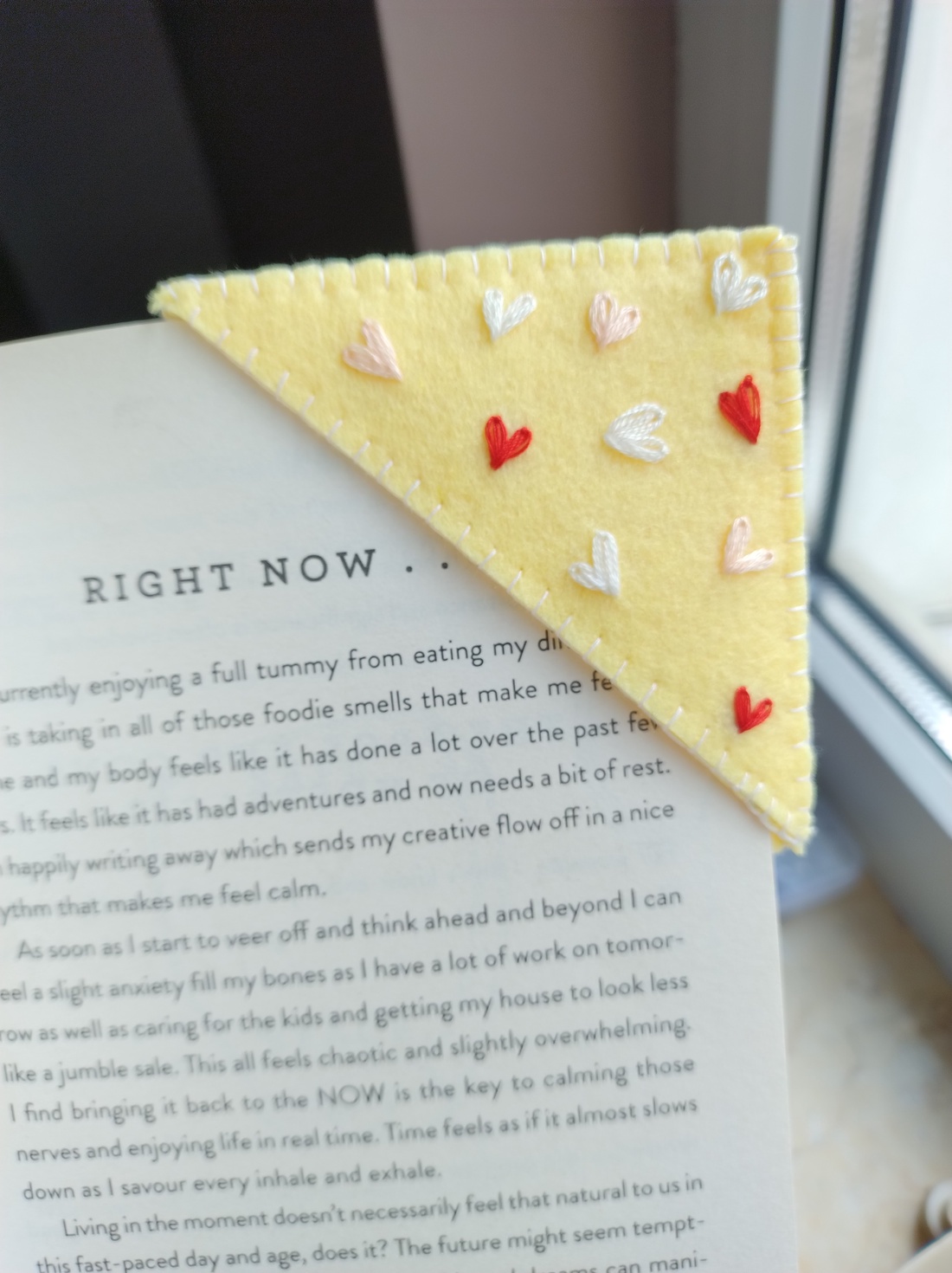 Semn de carte - cărți și creații cu tematică muzicală, cadouri - semn de carte - Artynos.ro