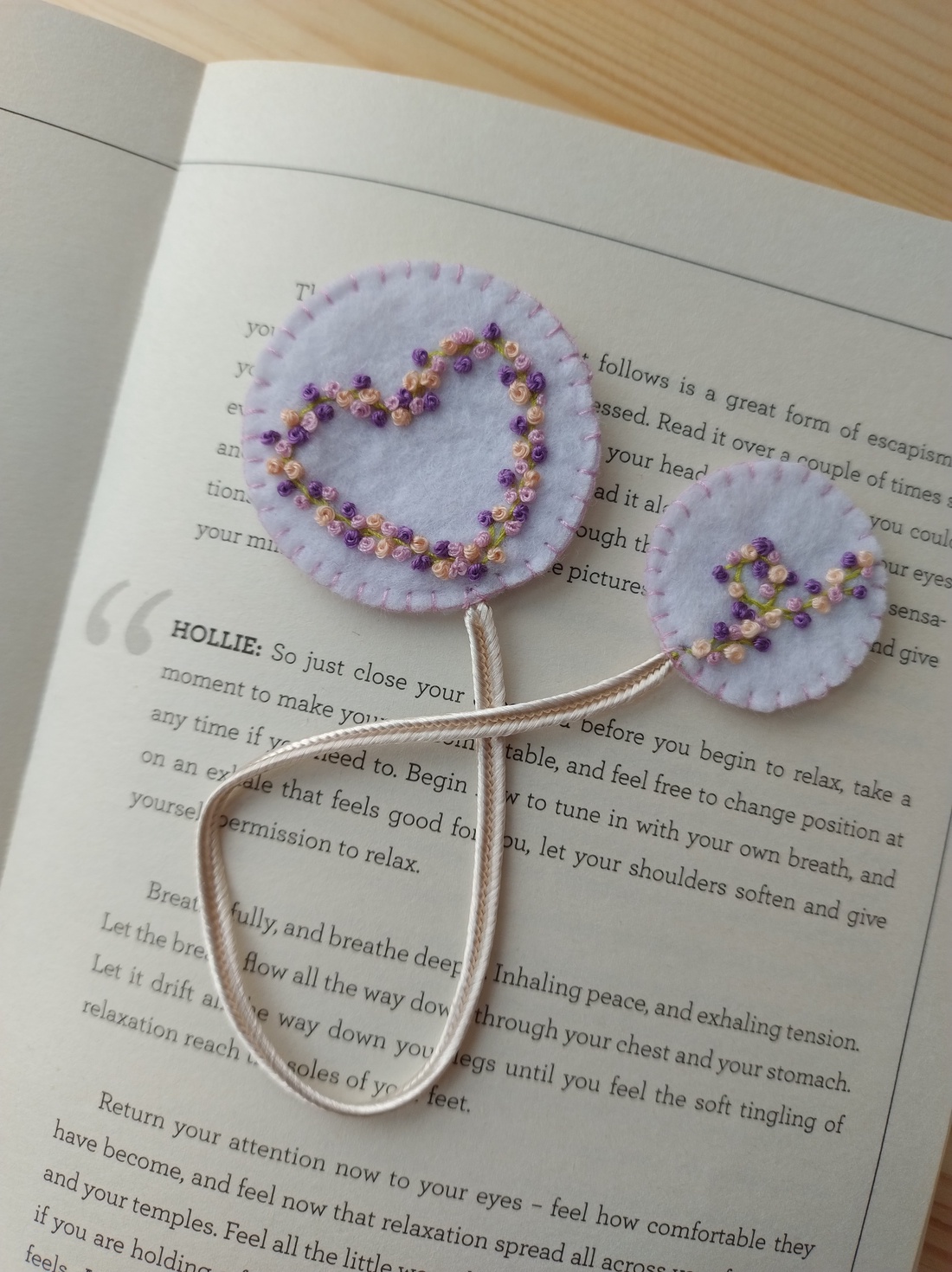 Semn de carte - cărți și creații cu tematică muzicală, cadouri - semn de carte - Artynos.ro