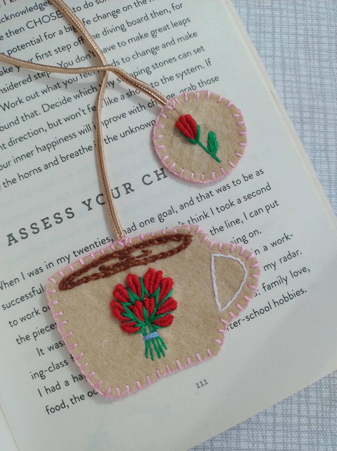 Semn de carte - cărți și creații cu tematică muzicală, cadouri - semn de carte - Artynos.ro