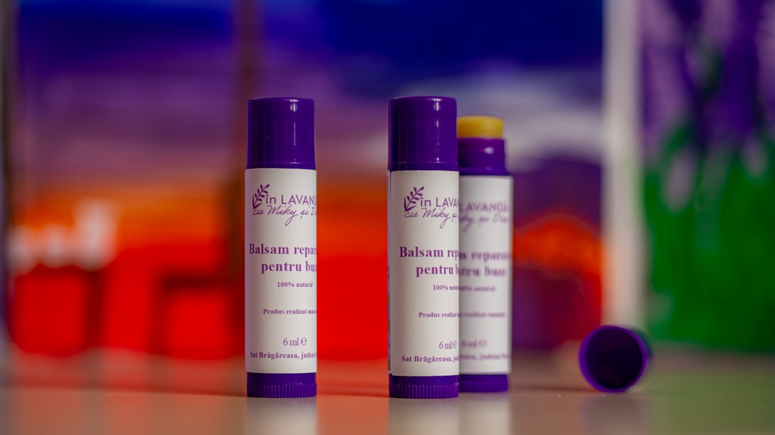 Balsam pentru buze - 100% natural - igienă și înfrumusețare - accesorii pentru îngrijirea feței - balsam de buze - Artynos.ro