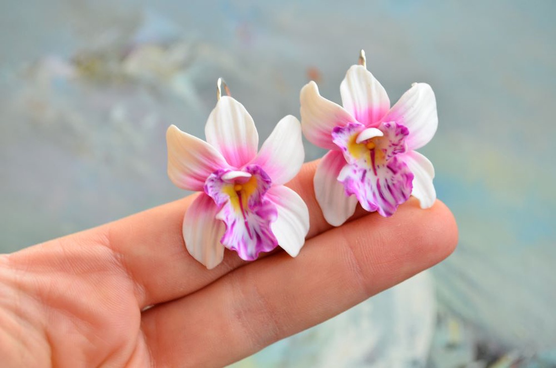 Orhideea roz- Cercei tortita - bijuterii - cercei - cercei lungi - Artynos.ro