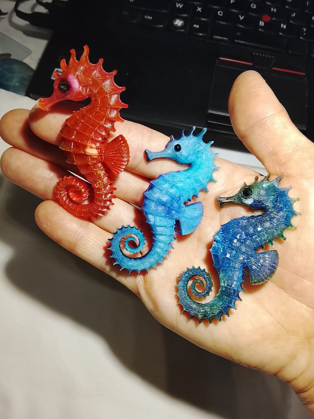 Colier calut de mare bleu si pietre semipretioase - bijuterii - coliere - coliere din pietre semiprețioase - Artynos.ro