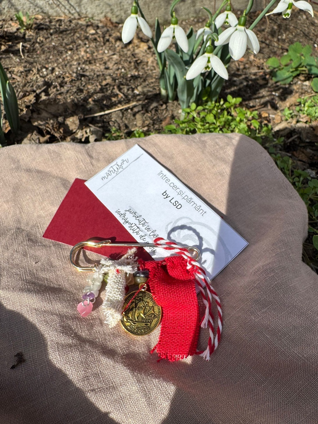 Martisor handmade - bijuterii - mărțișor - Artynos.ro Martisor handmade - bijuterii - mărțișor - Artynos.ro