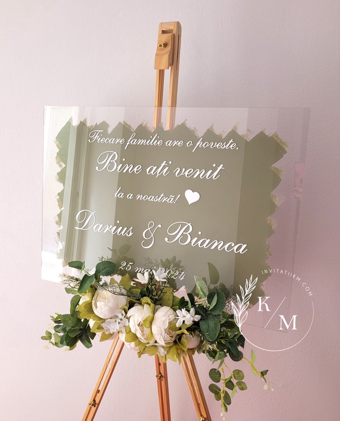 Panou intampinare nunta din plexiglas alb si verde olive - accesorii nuntă - materiale decor pentru nuntă - tablouri și indicatoare nuntă - Artynos.ro