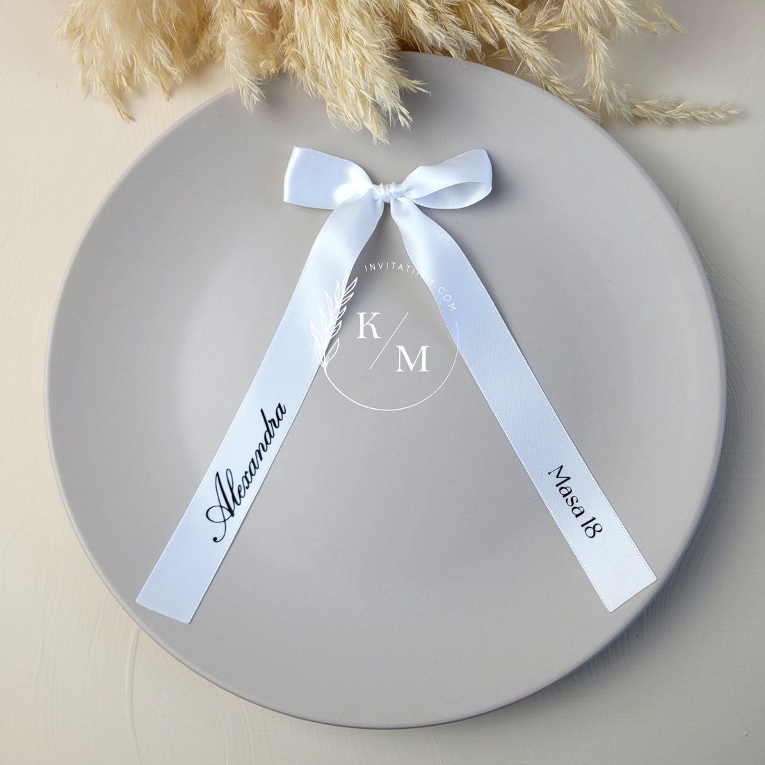 Set 4 fundite personalizate din satin pentru pahare/umerase/meniuri nunta - accesorii nuntă - materiale decor pentru nuntă - decorațiuni nuntă - Artynos.ro