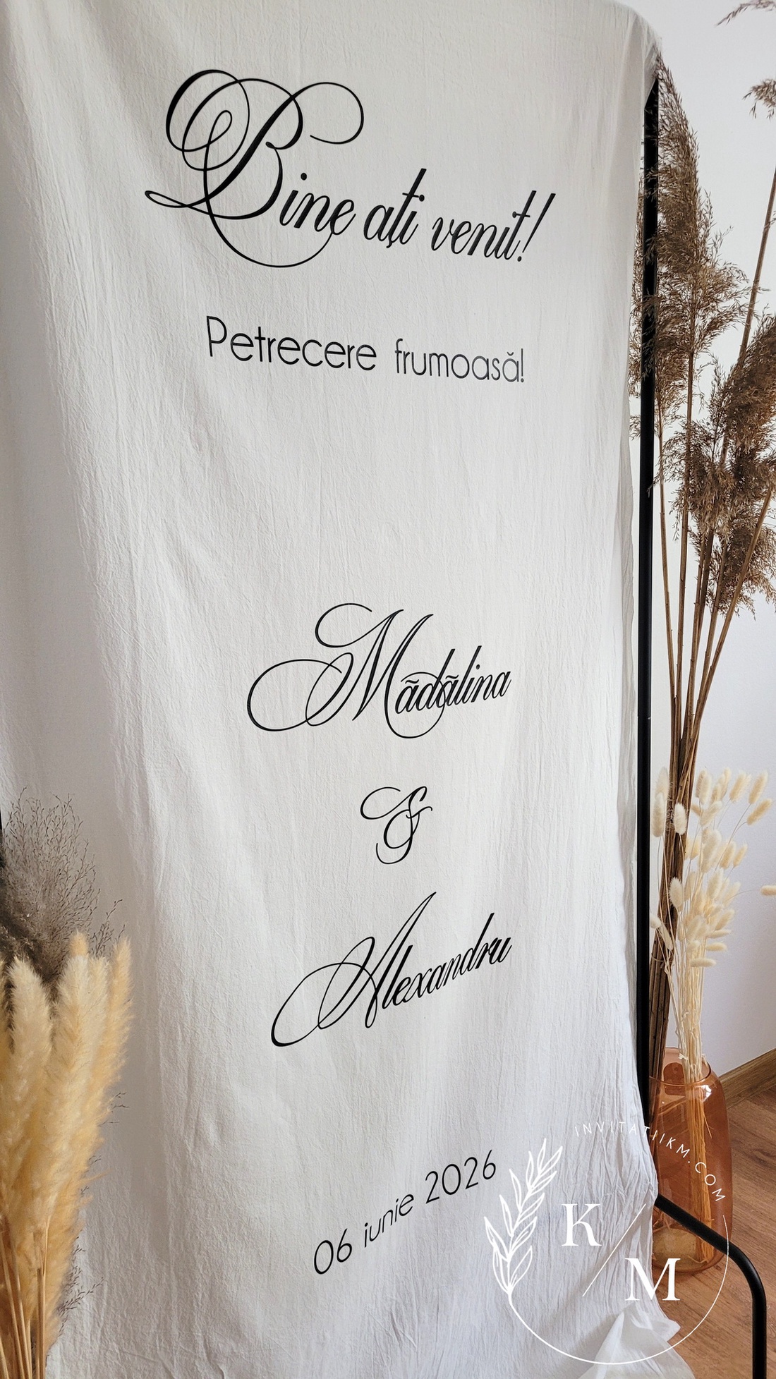 Panou textil intampinare nunta - accesorii nuntă - materiale decor pentru nuntă - tablouri și indicatoare nuntă - Artynos.ro