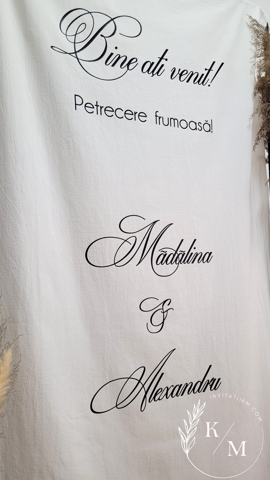 Panou textil intampinare nunta - accesorii nuntă - materiale decor pentru nuntă - tablouri și indicatoare nuntă - Artynos.ro