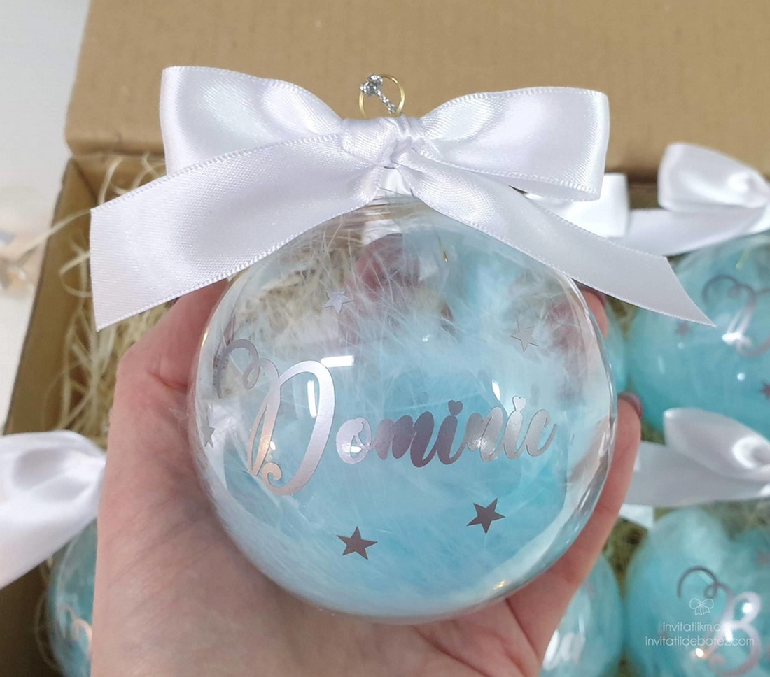 Glob de Crăciun personalizat cu nume și steluțe, umplut cu puf albastru - crăciun - decorațiuni de crăciun de casă - globuri de crăciun - Artynos.ro