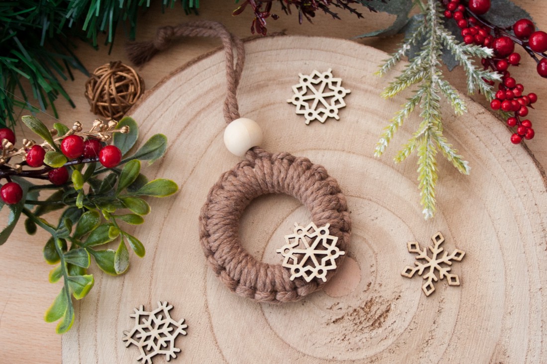 Macrame hoop ornament de Crăciun - Brown stea III. -  - Artynos.ro