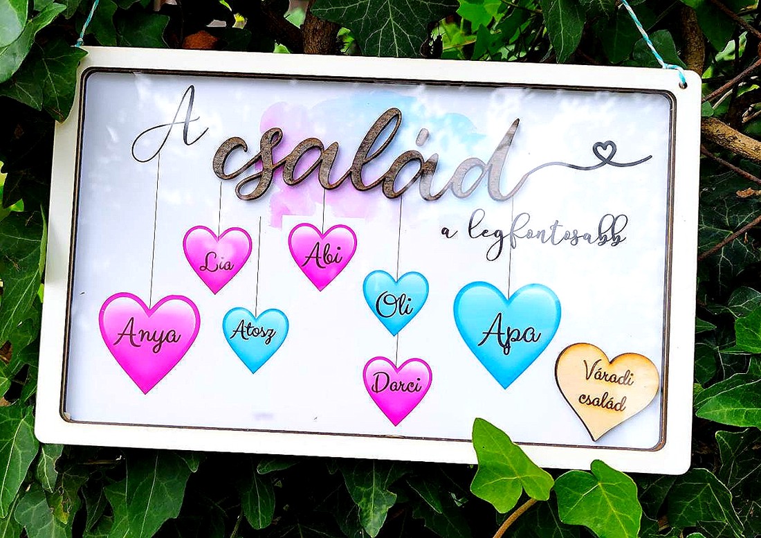 Masă de familie din lemn, personalizată - - Artynos.ro Masă de familie din lemn, personalizată - - Artynos.ro