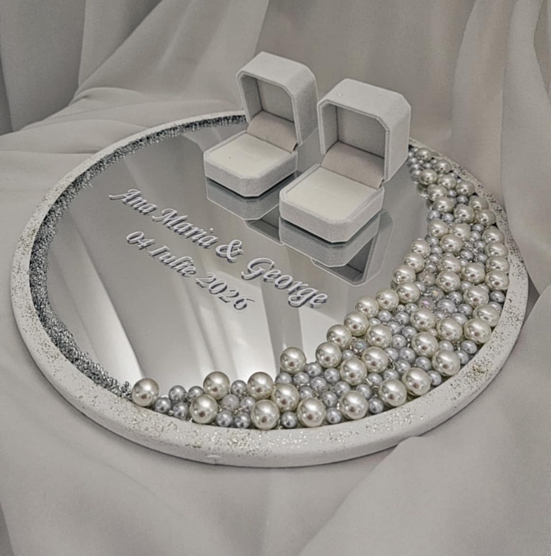 Suport verighete - accesorii nuntă - accesorii de nuntă - suport verighete și perne pentru inele - Artynos.ro