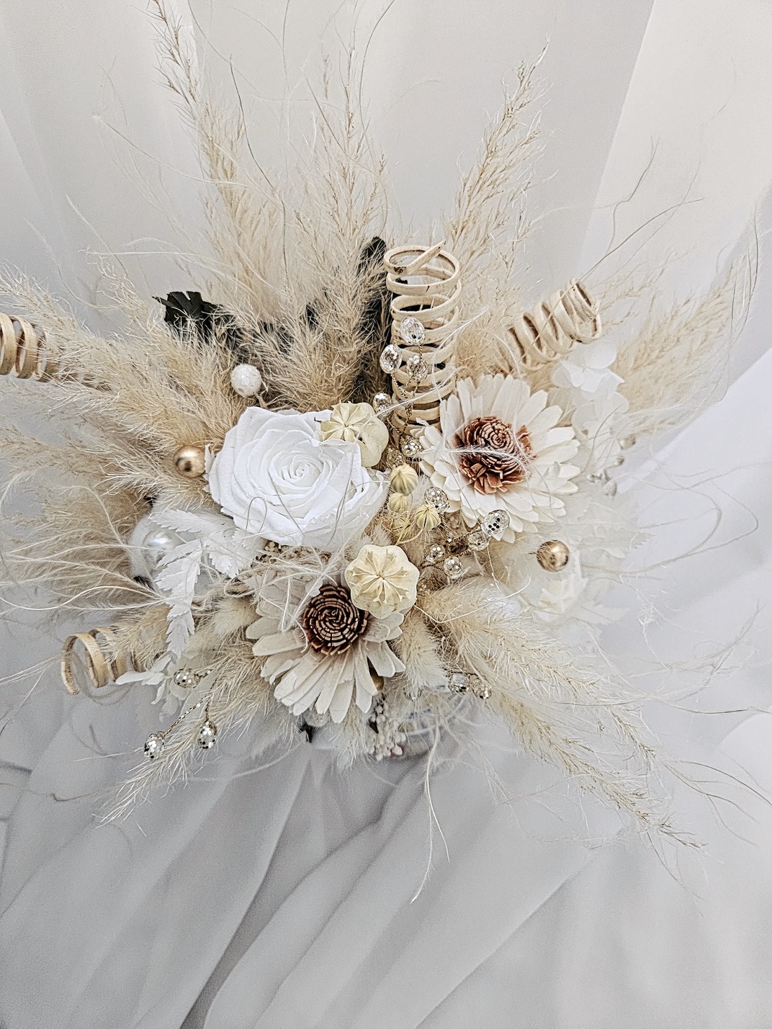 Buchet pentru nunta - accesorii nuntă - materiale decor pentru nuntă - lumânări de nuntă și suport lumânări - Artynos.ro