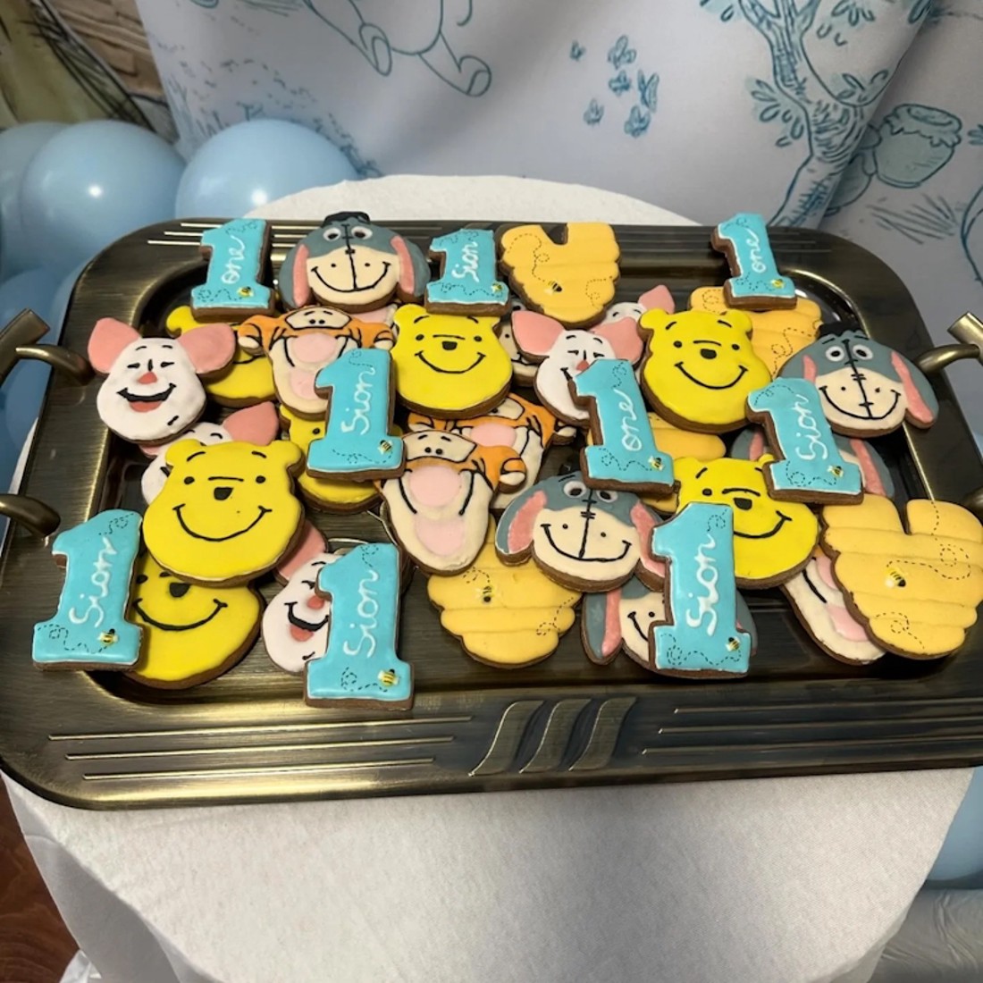 Winnie the Pooh și prietenii cookie cutters - mărime mare - - Artynos.ro Winnie the Pooh și prietenii cookie cutters - mărime mare - - Artynos.ro