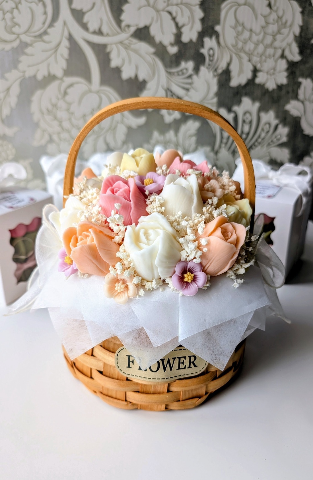 Coș lalele parfumate - casă & stil de viață - decorațiuni de casă - accesorii florale - buchete de flori - Artynos.ro