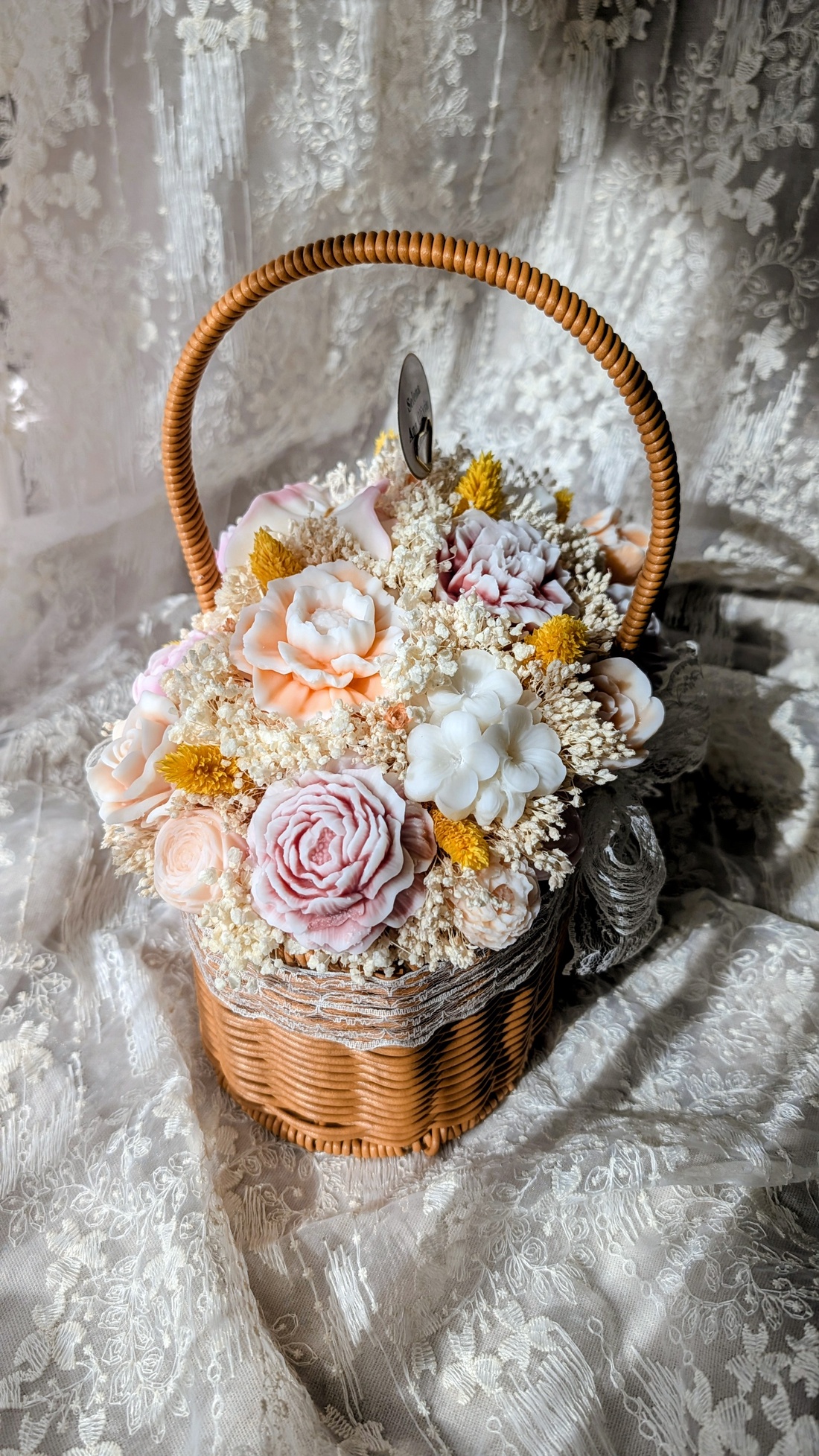 Coș floral - casă & stil de viață - decorațiuni de casă - accesorii florale - flori la fir - Artynos.ro