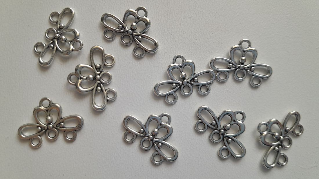 Distanțier metalic, bază pandantiv / cercel - 14x18mm - 10 bucăți / pachet - culoare argintiu antic - - Artynos.ro Distanțier metalic, bază pandantiv / cercel - 14x18mm - 10 bucăți / pachet - culoare argintiu antic - - Artynos.ro