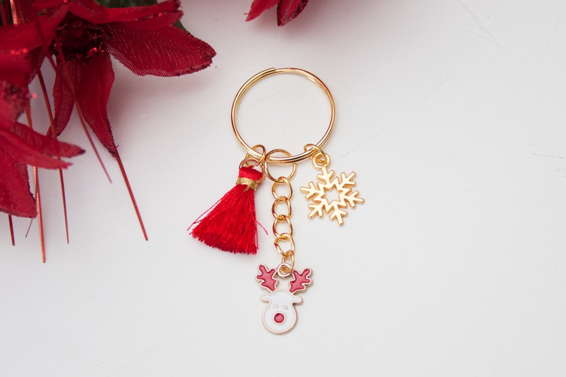 Breloc, geantă ornament Crăciun - ren fulg de nea aur - - Artynos.ro Breloc, geantă ornament Crăciun - ren fulg de nea aur - - Artynos.ro
