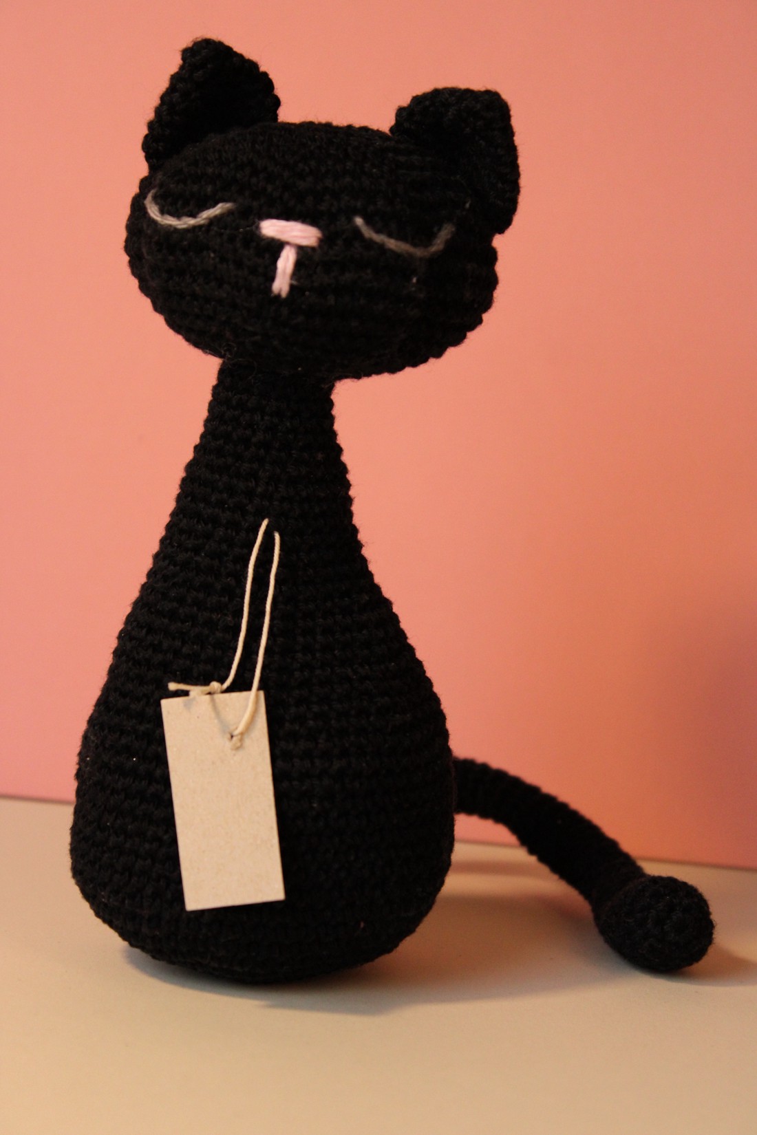Kitty negru - - Artynos.ro Kitty negru - - Artynos.ro