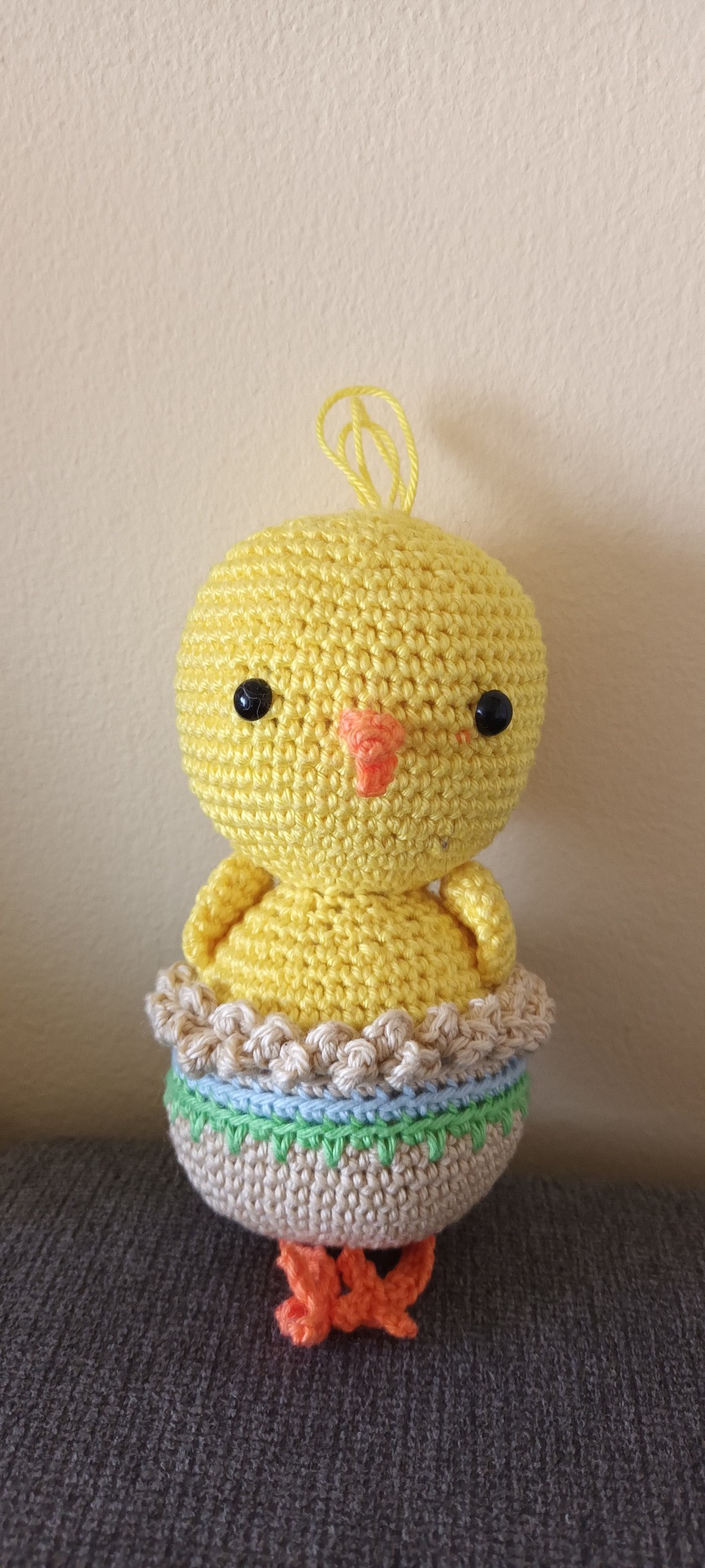 Pui în coajă de ou -  - Artynos.ro