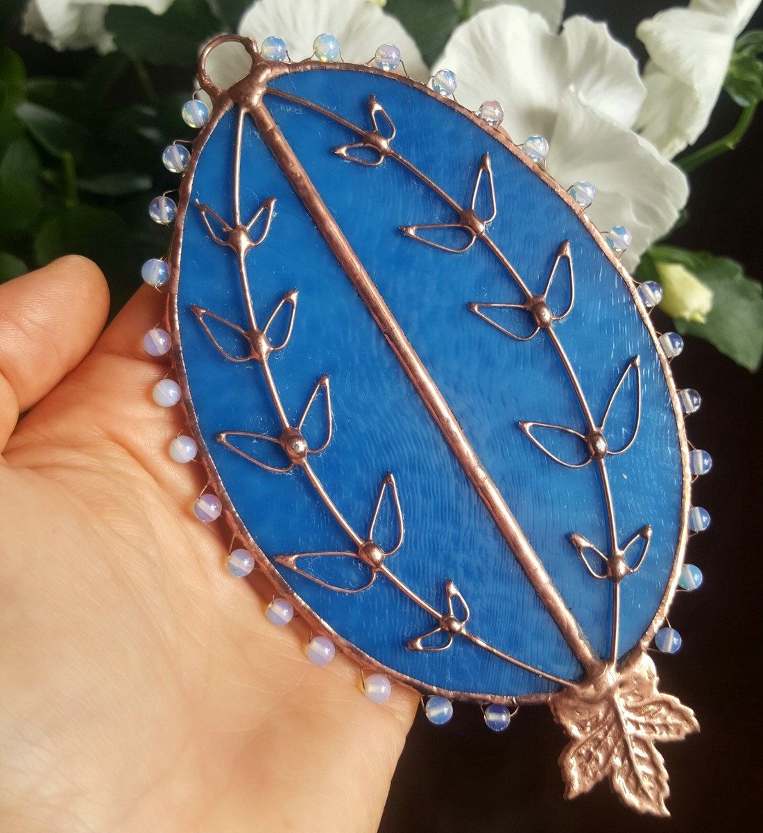 Ouă de Paște Lapis albastru cu frunze și opalit - casă & stil de viață - accesorii pentru decorat casa - ornamente - Artynos.ro