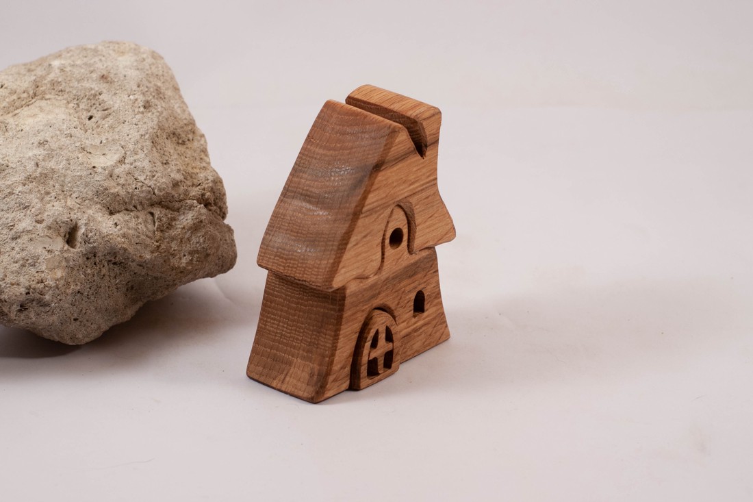 Casă din lemn, constructor din lemn, puzzle jigsaw - - Artynos.ro Casă din lemn, constructor din lemn, puzzle jigsaw - - Artynos.ro