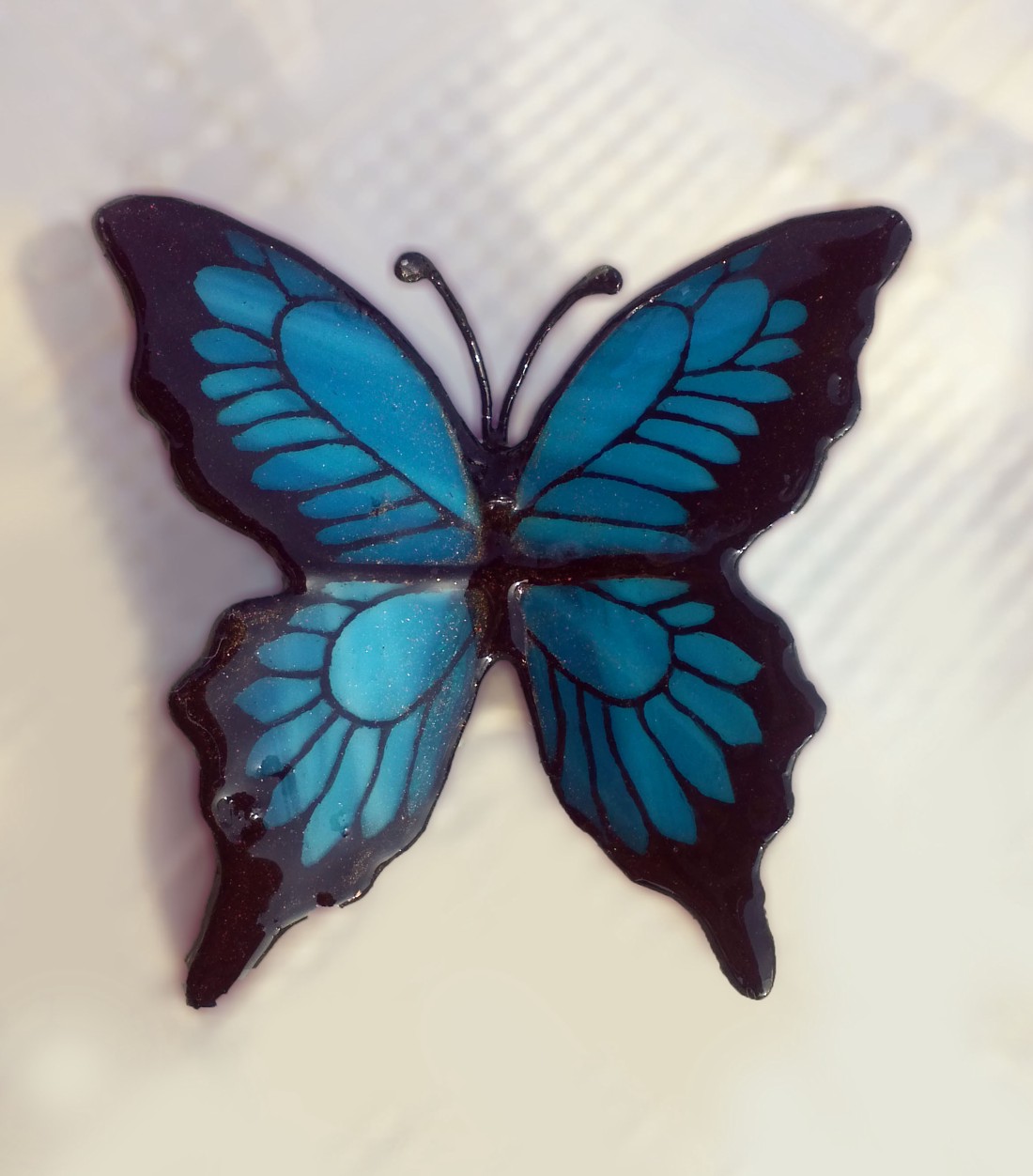 Clemă de păr franțuzească: fulg Azure pictat manual, în Tiffany - - Artynos.ro Clemă de păr franțuzească: fulg Azure pictat manual, în Tiffany - - Artynos.ro