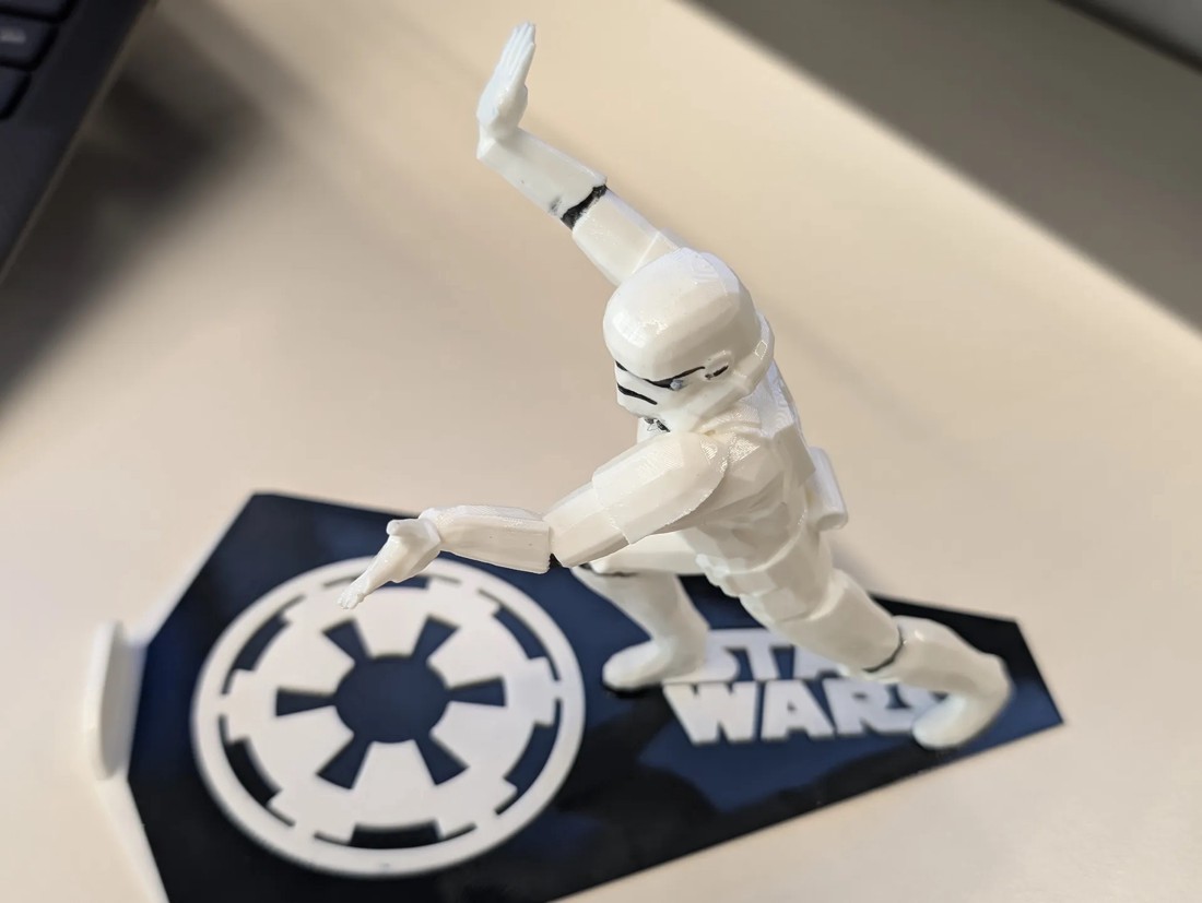 Star Wars Stormtrooper Suport de telefon - - Artynos.ro Star Wars Stormtrooper Suport de telefon - - Artynos.ro