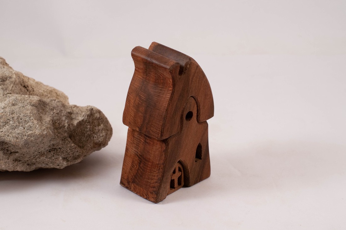 Casă din lemn, constructor din lemn, puzzle jigsaw - - Artynos.ro Casă din lemn, constructor din lemn, puzzle jigsaw - - Artynos.ro
