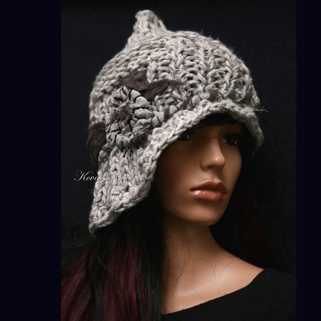 CLOCHE-ART - pălărie extravagantă tricotată manual -  - Artynos.ro