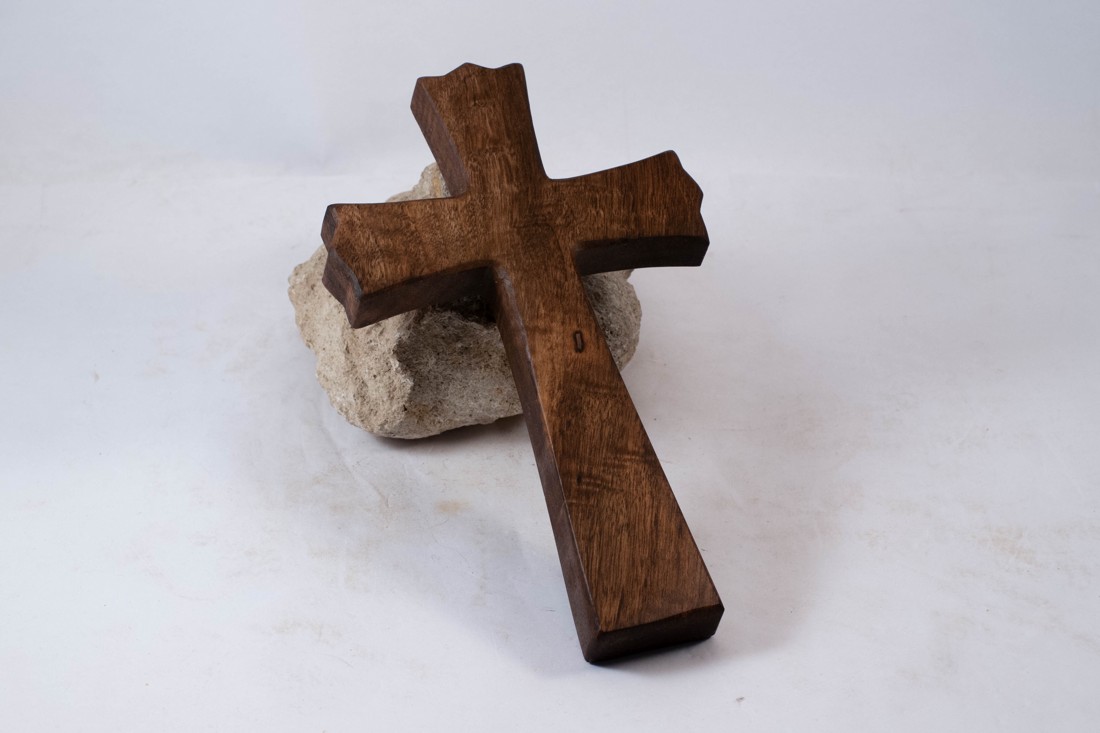 crucifix din lemn, crucifix de perete  - casă & stil de viață - accesorii religioase - cruce - Artynos.ro