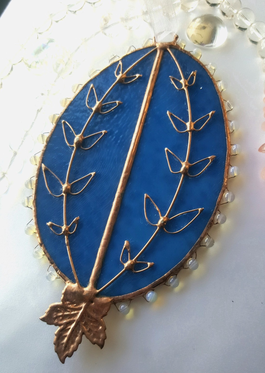 Ouă de Paște Lapis albastru cu frunze și opalit - casă & stil de viață - accesorii pentru decorat casa - ornamente - Artynos.ro