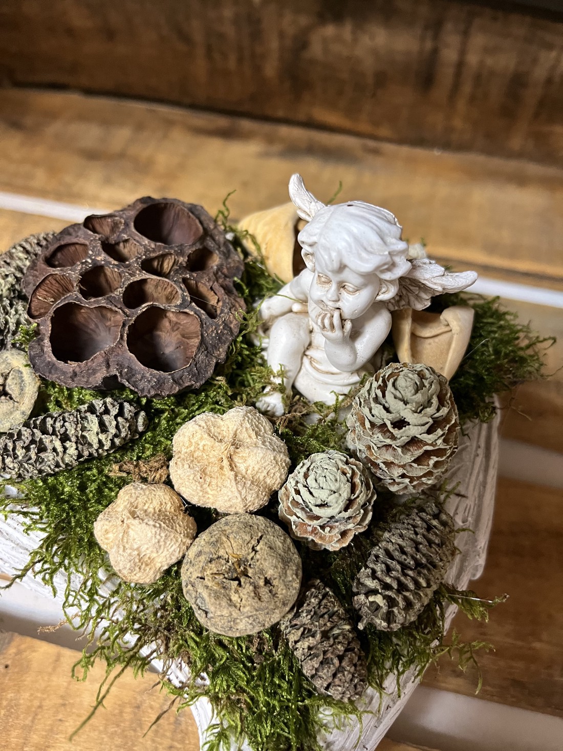 Inimă de beton ornament funerar - cu înger așezat - casă & stil de viață - obiecte religioase și de devoțiune - ornamente funerare - Artynos.ro