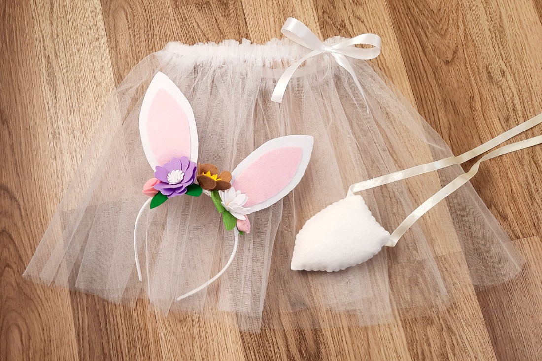 Fată iepuraș cu fustă de tul costum de carnaval pentru fete - îmbrăcăminte și modă - costume și măști de carnaval - costume - Artynos.ro Fată iepuraș cu fustă de tul costum de carnaval pentru fete - îmbrăcăminte și modă - costume și măști de carnaval - costume - Artynos.ro