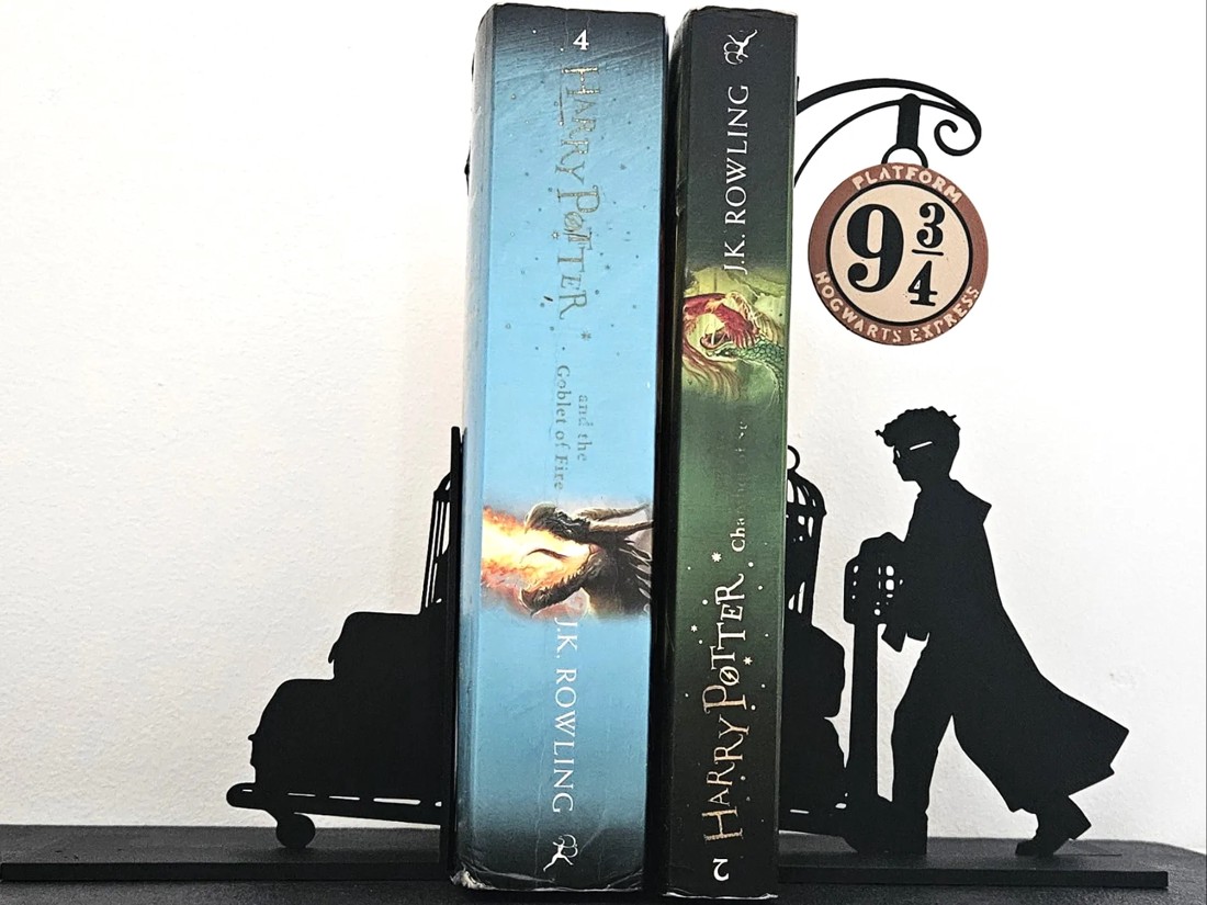 Harry Potter Bookend Decorațiune - casă & stil de viață - accesorii pentru decorat casa - decorațiuni de masă și decorațiuni pentru rafturi - suport carte - Artynos.ro Harry Potter Bookend Decorațiune - casă & stil de viață - accesorii pentru decorat casa - decorațiuni de masă și decorațiuni pentru rafturi - suport carte - Artynos.ro