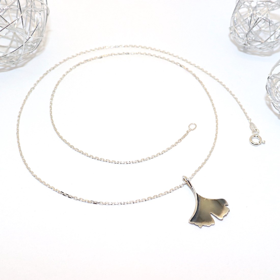 Ginkgo biloba, colier din argint antic pentru femei, 50 cm (EGK.03) - - Artynos.ro Ginkgo biloba, colier din argint antic pentru femei, 50 cm (EGK.03) - - Artynos.ro