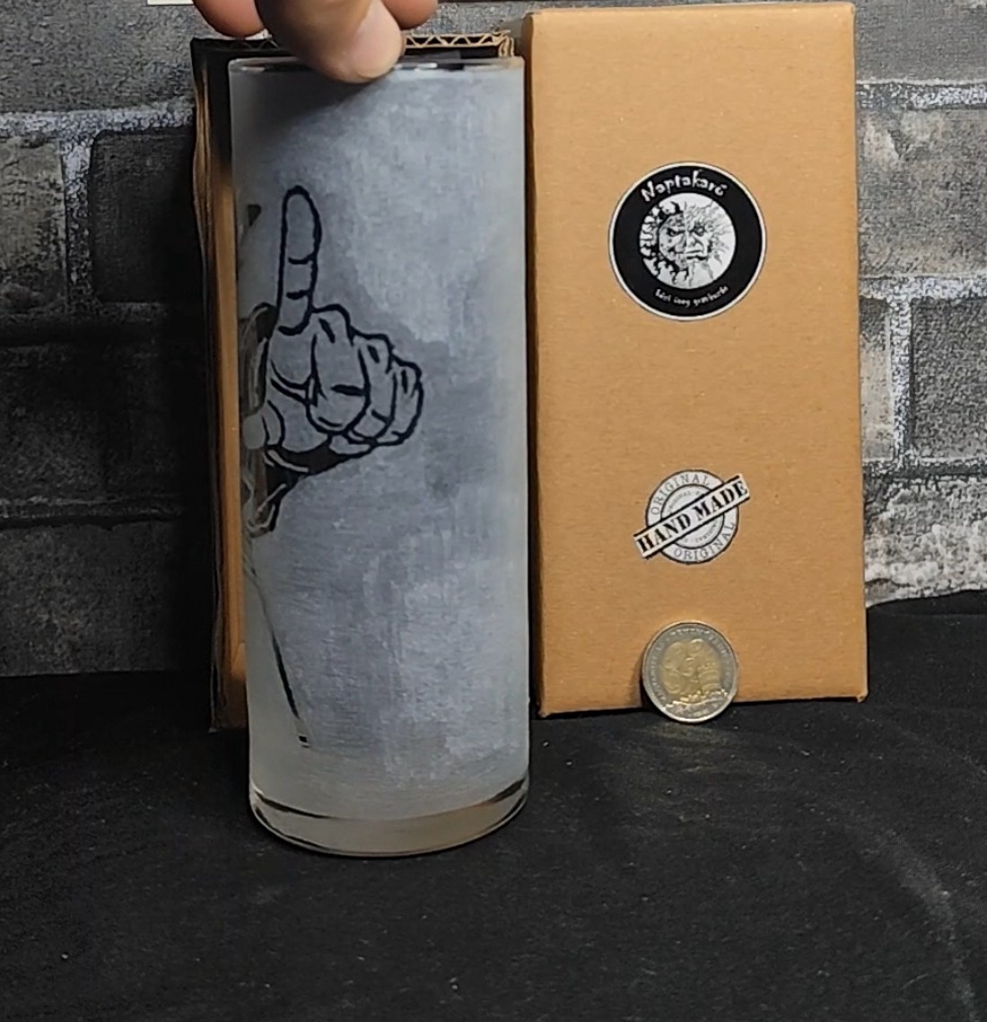 Son Goku � pahar de sticlă gravat manual  -  - Artynos.ro