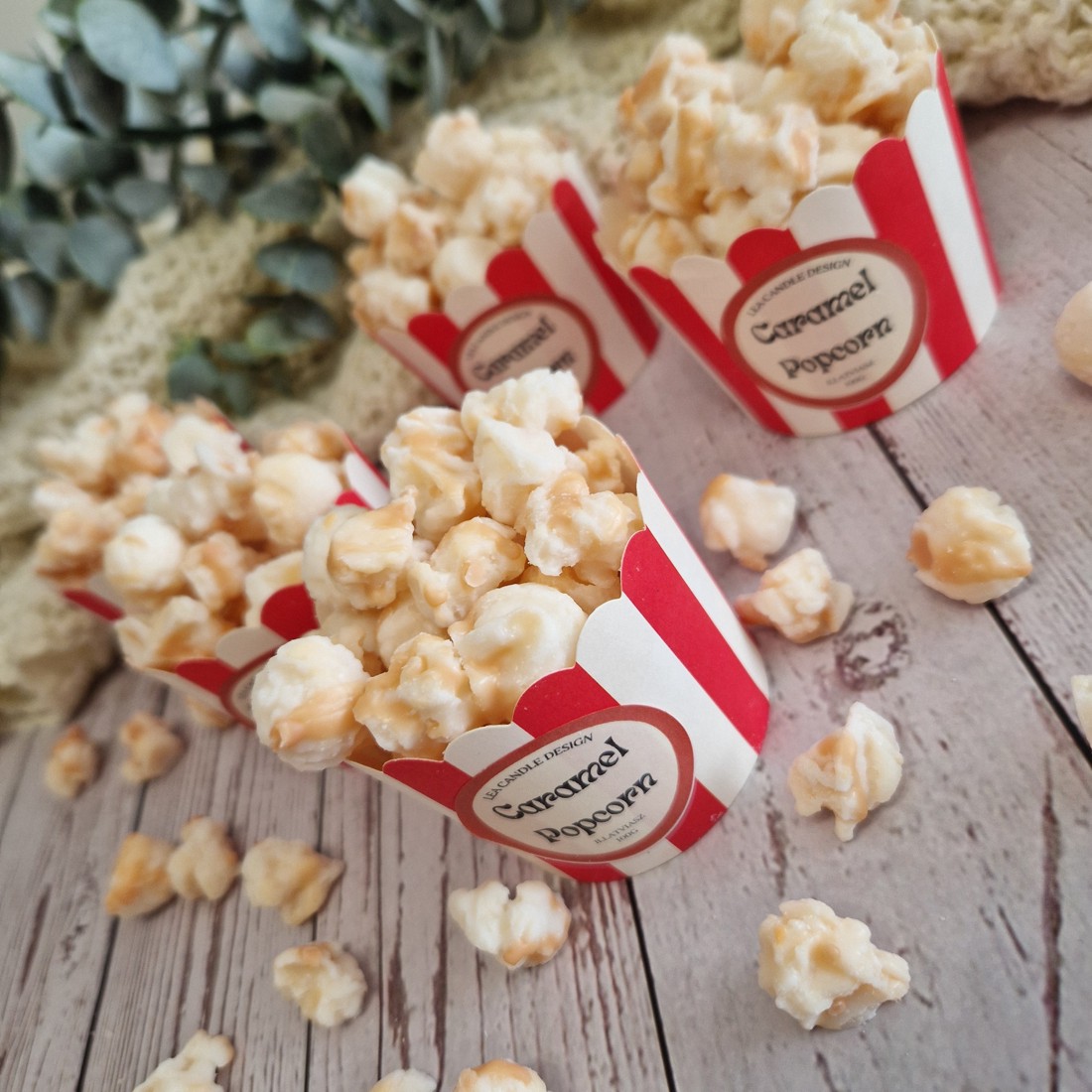 Ceară parfumată cu popcorn caramel - - Artynos.ro Ceară parfumată cu popcorn caramel - - Artynos.ro