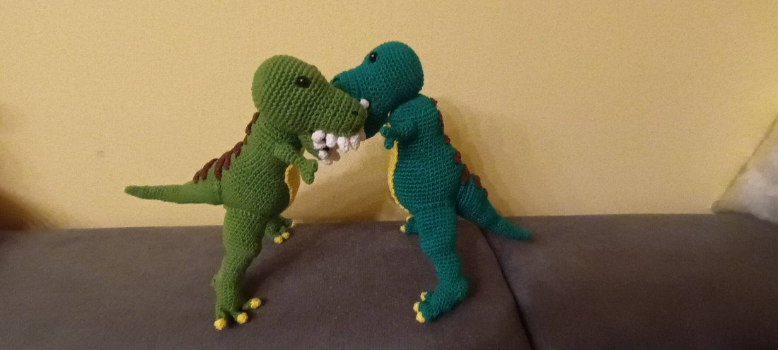 T-rex - - Artynos.ro T-rex - - Artynos.ro