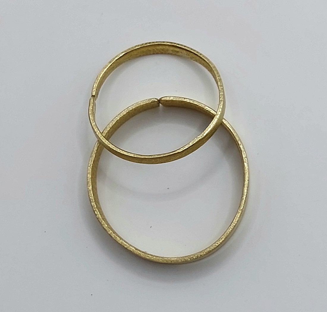 Inel unic, de design, realizat din alamă solidă -  - Artynos.ro Inel unic, de design, realizat din alamă solidă -  - Artynos.ro