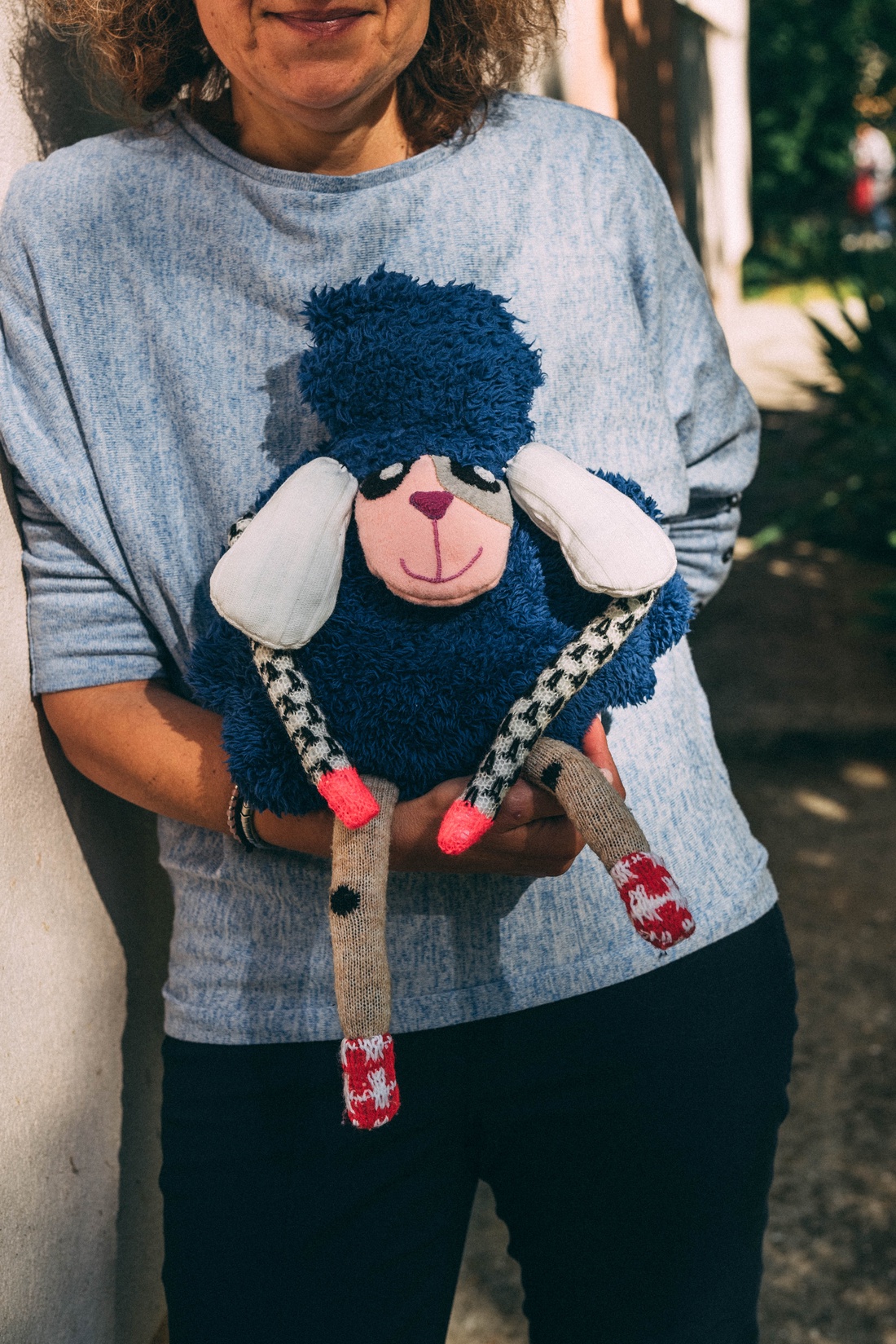 Oaia Mouton Bleu - jucării și echipamente pentru copii - jucării și accesorii pentru copii - păpuși de joacă - Artynos.ro