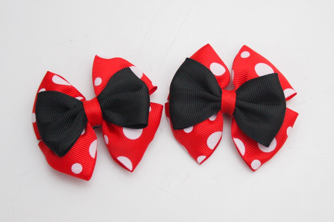 Clemă de păr Masnis - Minnie Mouse roșu/negru cu buline - - Artynos.ro Clemă de păr Masnis - Minnie Mouse roșu/negru cu buline - - Artynos.ro